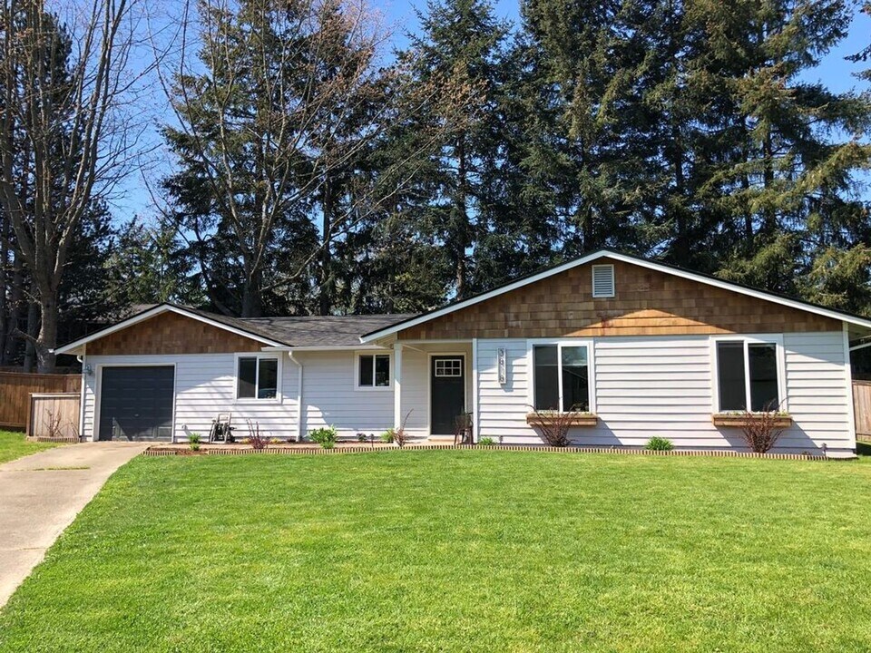 3818 N Winnifred St in Tacoma, WA - Building Photo