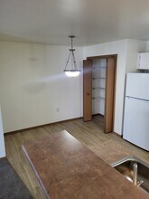 Foxwood Crossing in Neenah, WI - Building Photo - Building Photo