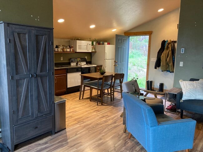 348 Locals Ln, Unit Peak 7 in Breckenridge, CO - Building Photo - Building Photo