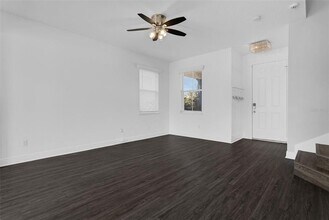 1225 Greenley Ave in Groveland, FL - Building Photo - Building Photo
