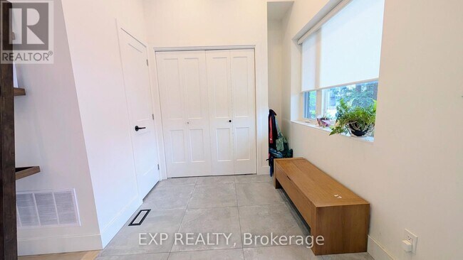 1043 Logan Ave in Toronto, ON - Building Photo - Building Photo