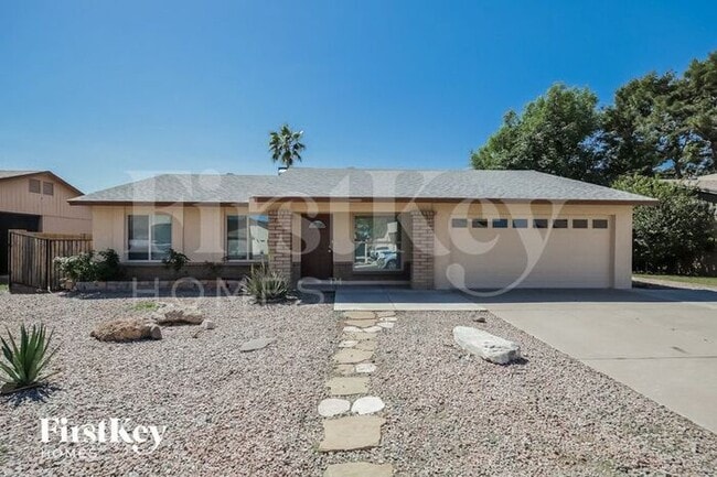 property at 3625 W Charleston Ave