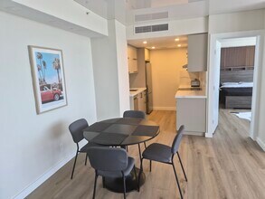 1720 Harrison St, Unit Home Tower #16 B in Hollywood, FL - Building Photo - Building Photo