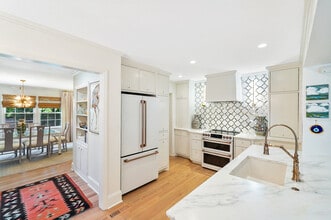 614 Ellsworth Rd in Charlotte, NC - Building Photo - Building Photo