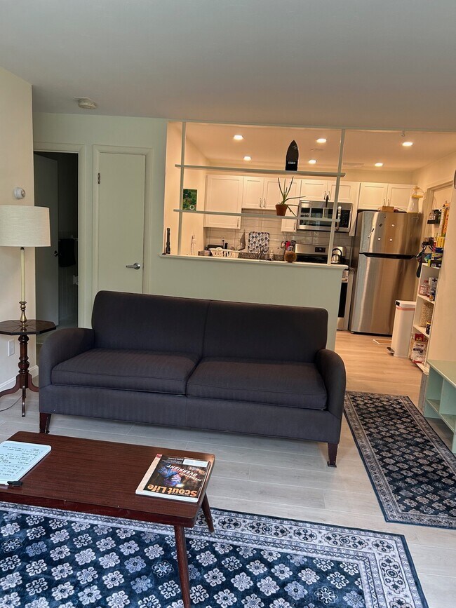 Elsinore Street Apartments in Concord, MA - Building Photo - Building Photo