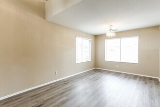 9133 E Sugar Sumac St in Tucson, AZ - Foto de edificio - Building Photo