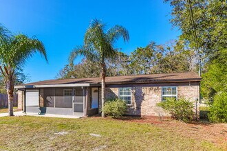 7527 Springer Pl in Jacksonville, FL - Foto de edificio - Building Photo