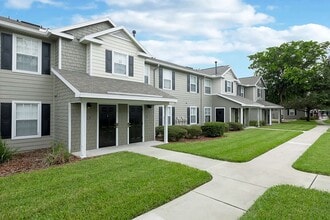 PENINSULA AT PORT CHARLOTTE in Port Charlotte, FL - Building Photo - Building Photo