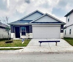 267 Sickle Lp in Uhland, TX - Building Photo