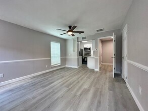 10912 Gulf Fwy in Houston, TX - Building Photo - Building Photo
