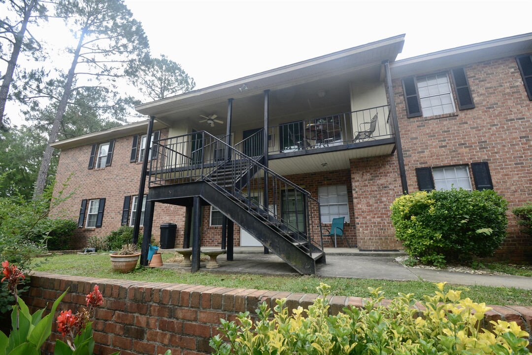 528 Wimbledon Ct in Columbia, SC - Foto de edificio