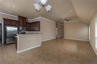 3613 Davidson Dr in College Station, TX - Building Photo - Building Photo