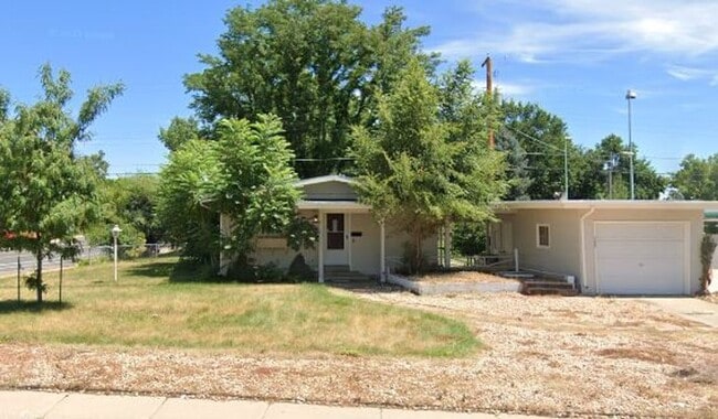 property at 2600 14th Ave Ct