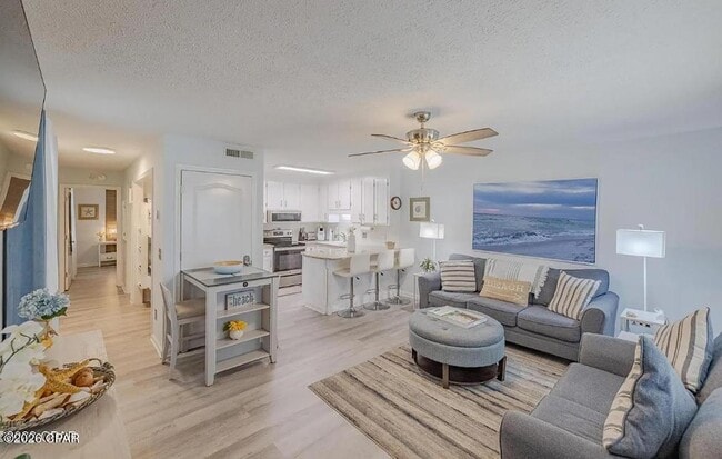 17462 Front Beach Rd in Panama City Beach, FL - Building Photo - Building Photo