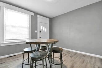 405 E Welch Ave in Columbus, OH - Building Photo - Building Photo