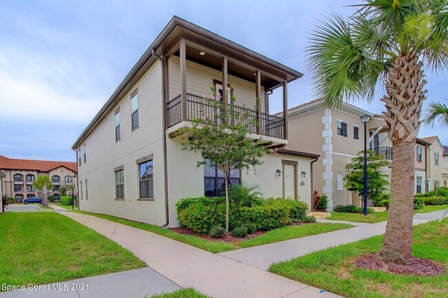 property at 6903 Vista Hermosa Dr