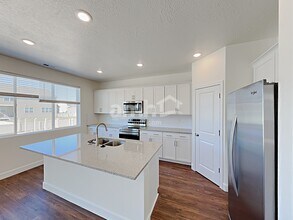321 North St in Eagle Mountain, UT - Building Photo - Building Photo