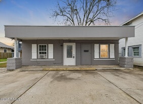 508 General Mouton Ave in Lafayette, LA - Building Photo