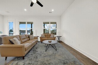4916 Lavender St in Houston, TX - Building Photo - Building Photo
