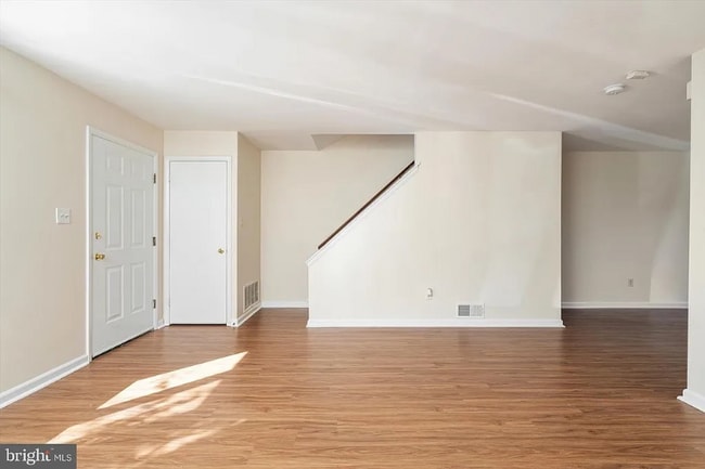 182 Jonathon Dayton Ct