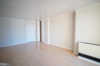 1260 21st St NW in Washington, DC - Building Photo - Building Photo
