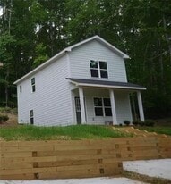 6590 Old Still Trail in Gainesville, GA - Building Photo