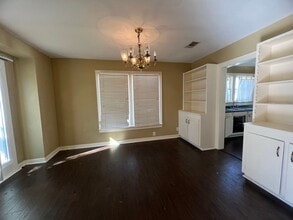 642 Robinson Pl in Shreveport, LA - Building Photo - Building Photo