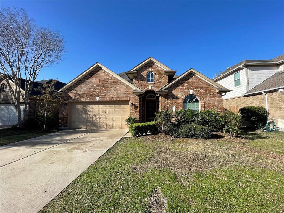 9627 E Amber Bluff Ln in Katy, TX - Building Photo