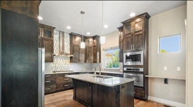 2578 E Granadillo Dr in Meridian, ID - Building Photo - Building Photo