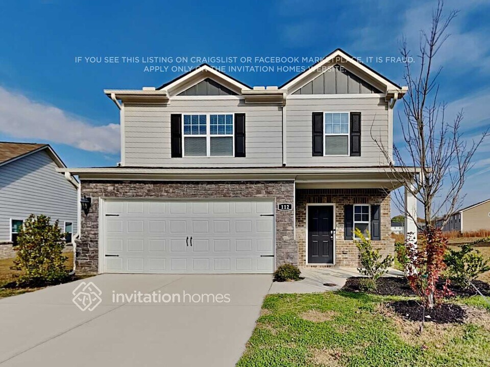 112 Foley Dr in Euharlee, GA - Foto de edificio