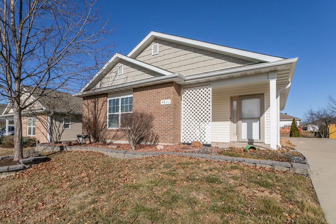 4601 Brynleigh Ct in Columbia, MO - Building Photo