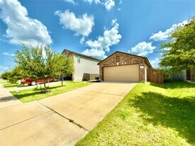 13800 Benjamin Harrison St in Manor, TX - Building Photo