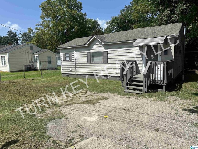 719 16th St N in Bessemer, AL - Building Photo - Building Photo