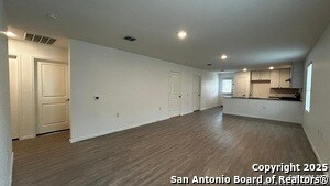 10106 Kersey Ml in San Antonio, TX - Building Photo - Building Photo