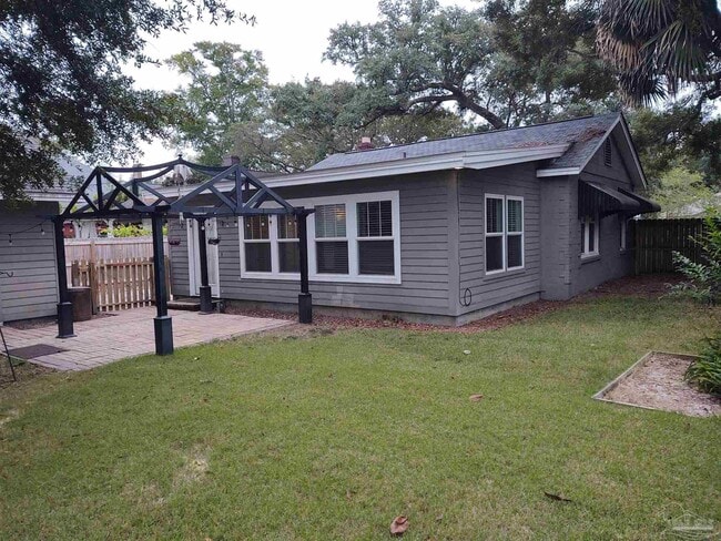 1414 E Lee St in Pensacola, FL - Building Photo - Building Photo