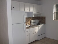 924 NW 29th St, Unit 6 - 6