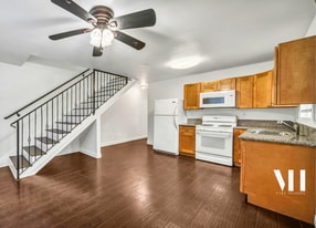 1225 W 37th Pl in Los Angeles, CA - Building Photo