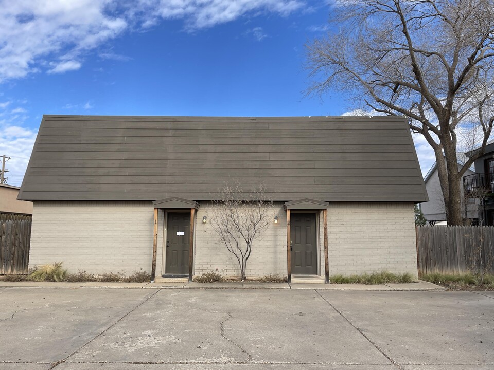 4206 17th St in Lubbock, TX - Foto de edificio