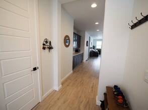 1504 New Holland Dr in Bozeman, MT - Foto de edificio - Building Photo