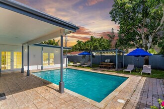 6452 Custer St in Hollywood, FL - Building Photo - Building Photo