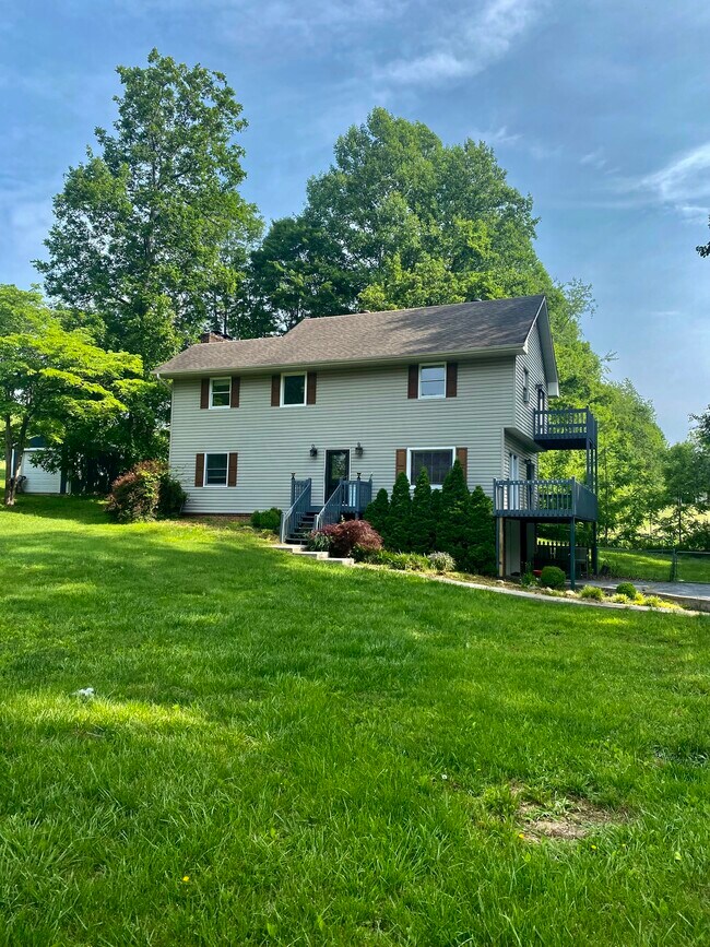 13421 Stone Dr Rentals in Bristol, VA
