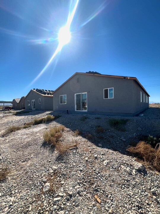 1881 Big Horn St in Pahrump, NV - Building Photo