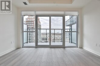 110 Broadway Ave in Toronto, ON - Building Photo - Building Photo