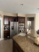 5828 Melones Way in Stockton, CA - Building Photo - Building Photo