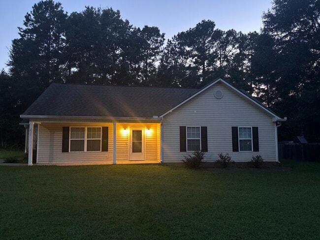 property at 223 River Forest Dr NE