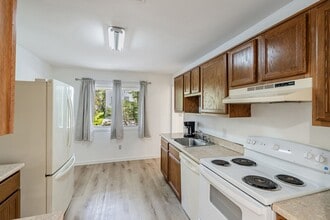 501 First St in Manchester Township, NJ - Building Photo - Building Photo