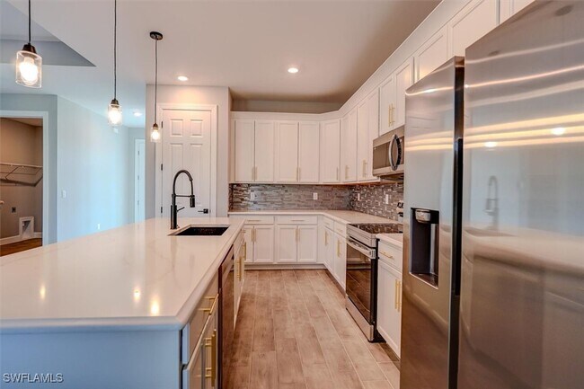 property at 428 SW 28th Pl