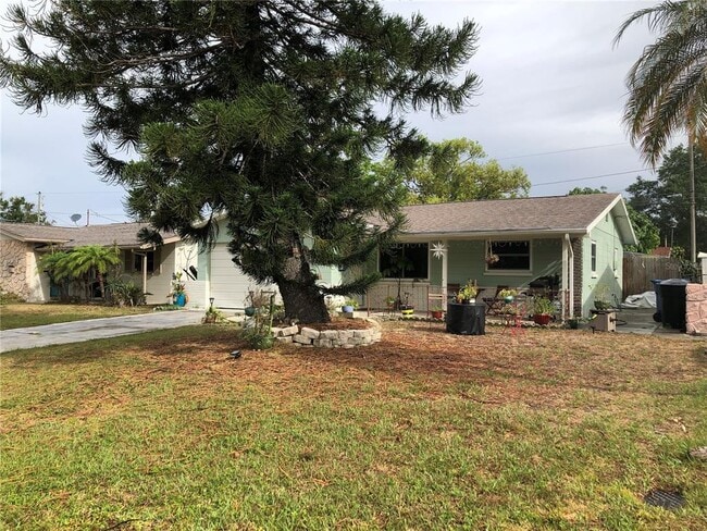 5327 19th Ave N in St. Petersburg, FL - Building Photo - Building Photo