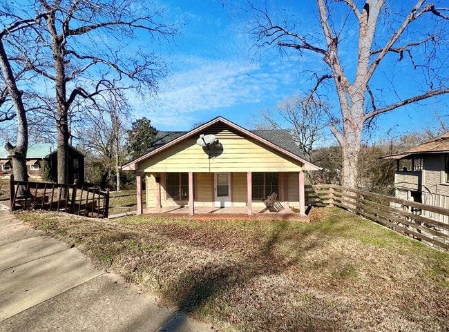 property at 4028 40th Ave N