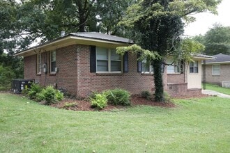 1149 Carnation Dr in Birmingham, AL - Building Photo - Building Photo